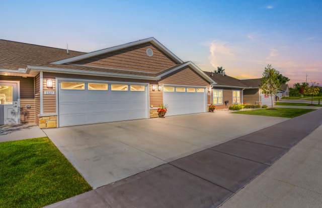 Redwood Rochester Hills Gallery 4
