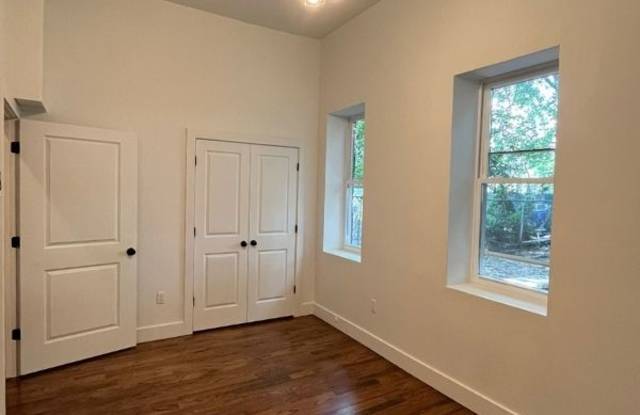 48 Bergen Ave photos photos