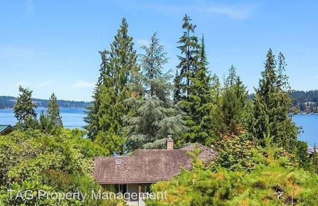 4111 181st Ave SE - 4111 181st Avenue Southeast, Bellevue, WA 98008