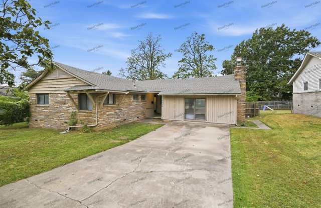 3016 South Joplin Place Gallery 1