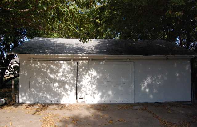 2738 Gant Dr Gallery 3