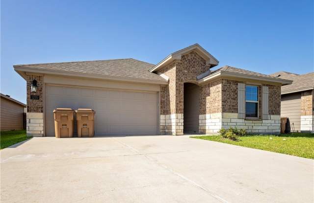 1270 Breebry Drive Gallery 2