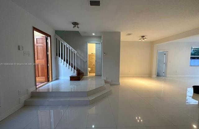 10812 Nw 51 st ln photos photos