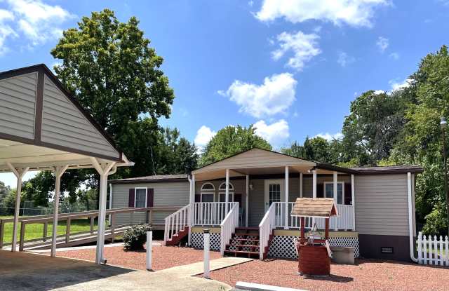 1405 Sugartown Road photos photos