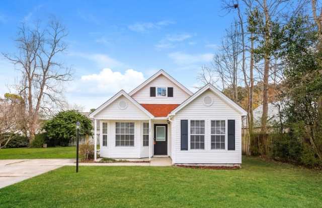 102 Fern Court Gallery 1