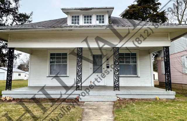 Two Bedroom Home in East Side Location - 142 North Fruitridge Avenue, Terre Haute, IN 47803
