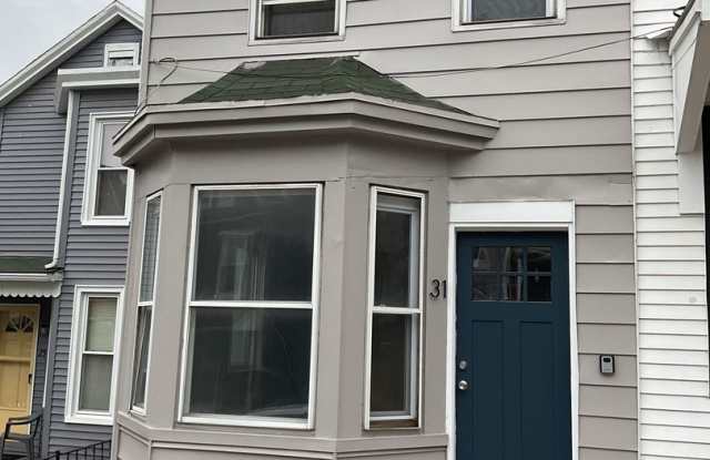 31 Chestnut St, Steelton - 31 Chestnut Street, Steelton, PA 17113