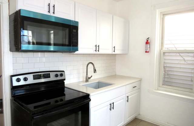 356 E WALNUT Lane photos photos