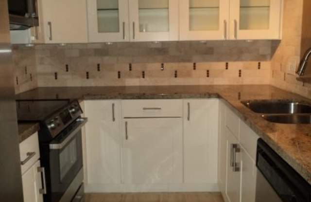 17607 Pomerado Road #202 Gallery 2