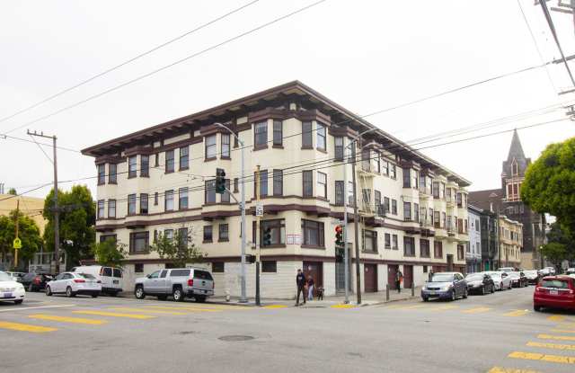3201 23RD STREET Apartments Gallery 4