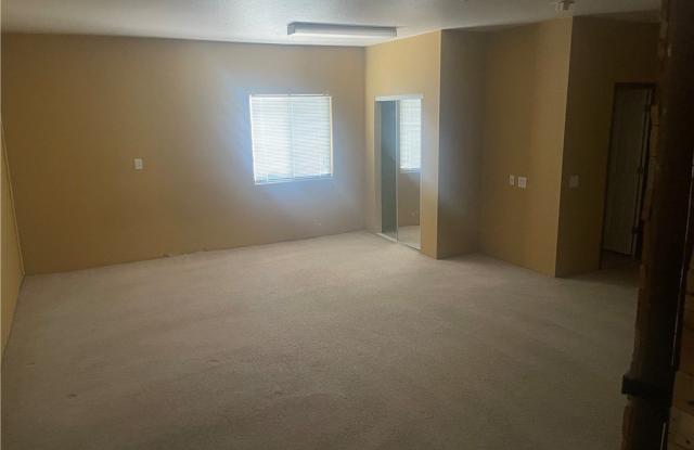 3860 S Rainbow Avenue photos photos