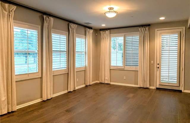 1859 Harvest Circle Gallery 3