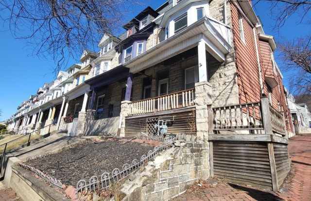 401 N 12TH STREET - 401 North 12th Street, Reading, PA 19604