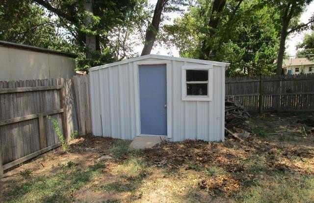 814 Milam Drive Gallery 4