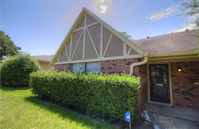 7708 Dentcrest - 7708 Dentcrest Dr, Dallas, TX 75254