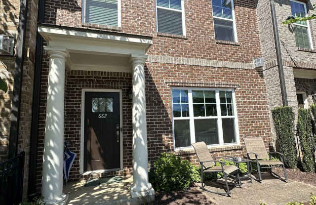 882 Westmoreland Circle NW Gallery 2