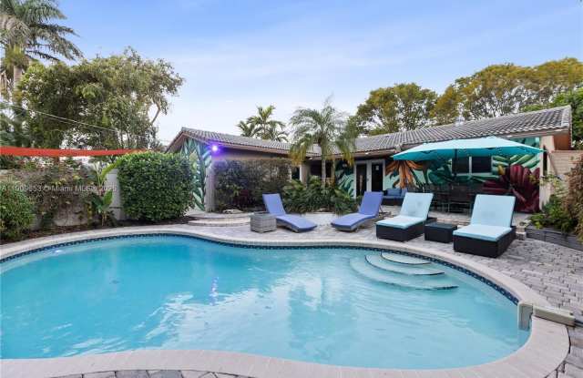 418 SE 3rd Ter photos photos