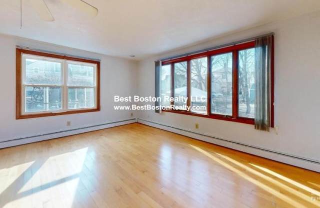 149 Locust St. photos photos