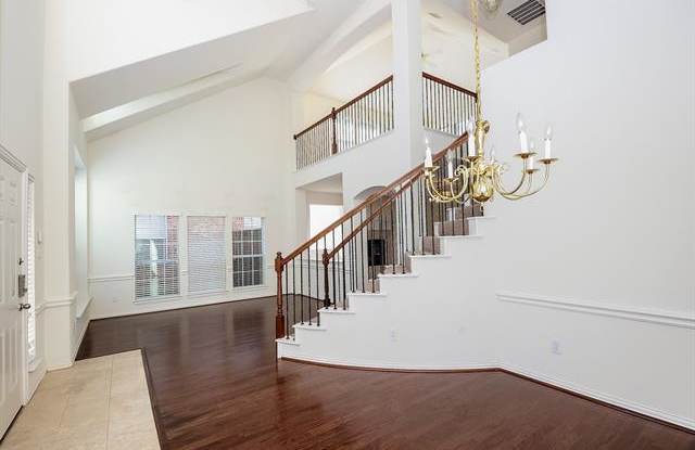 3704 Drexel Drive Gallery 3