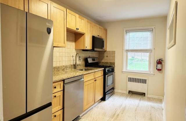 390 Morris Ave photos photos