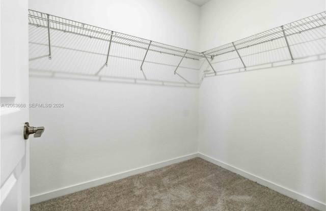 22340 Southwest 115th Avenue Gallery 2