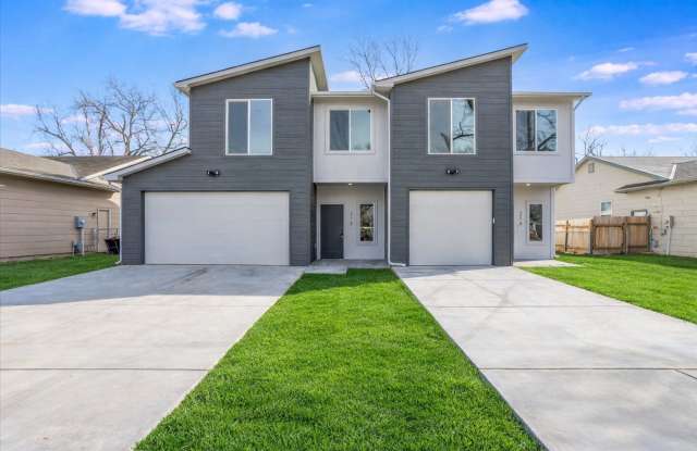 218 N Tracy - Adorable 3 Bedroom, 2.5 Bathroom Home! photos photos