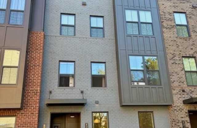 43780 METRO Terrace Gallery 1
