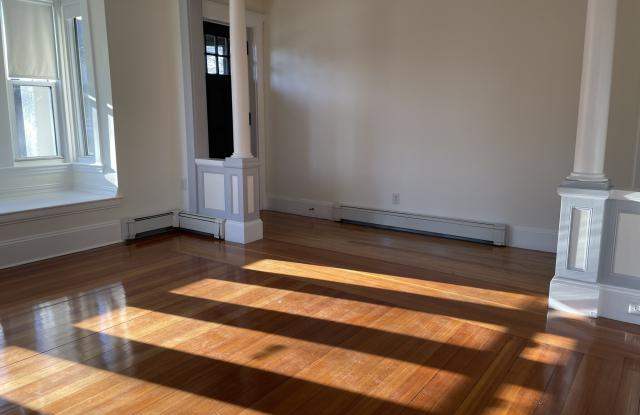 25 Florence Ave. Gallery 4