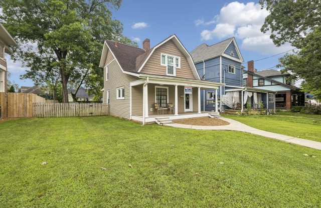 1606 Union Avenue Gallery 2