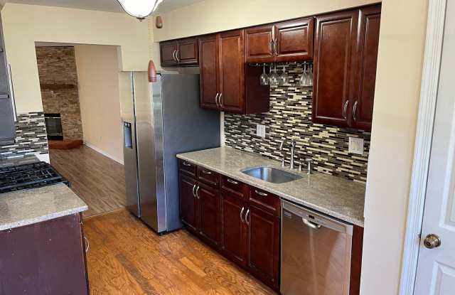 4 FAIR OAKS Court Gallery 3