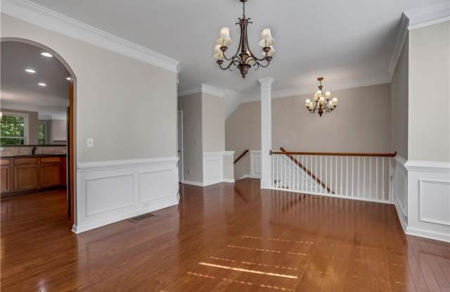 3298 Cameron Trail Gallery 2