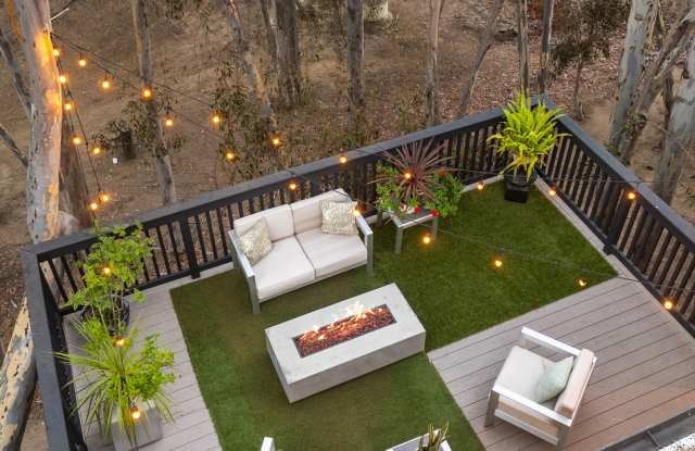 24946 Ravenswood Gallery 1