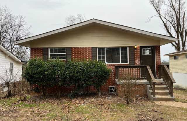 COMING SOON- 4bed/1.5bath for rent! photos photos