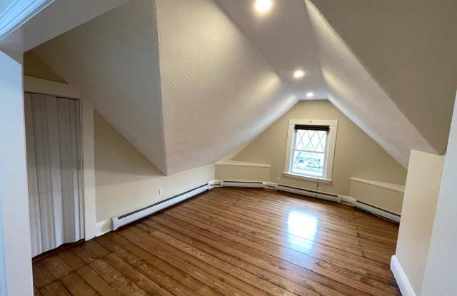 626 Washington Street - 626 Washington Street, Wellesley, MA 02482