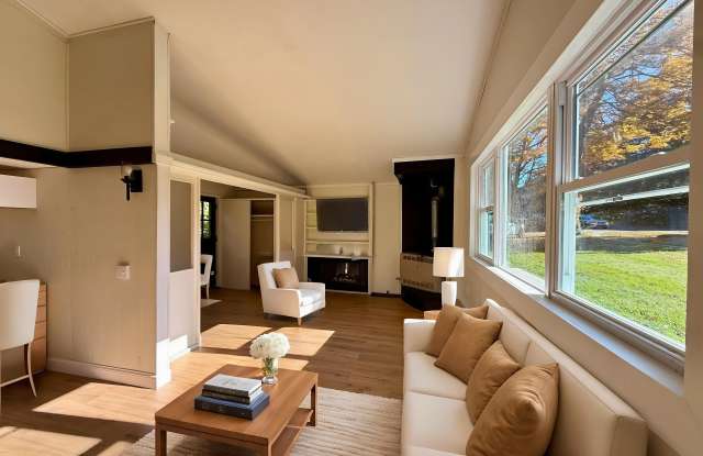 39 Waterbury Road unit: B1 photos photos