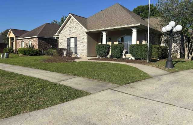 17160 Fountainbleau Dr photos photos 17160 Fountainbleau Dr photos photos