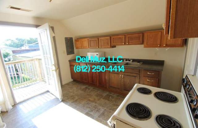1220 North Elliott Street Gallery 2