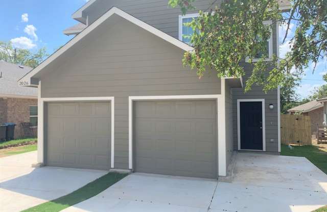 2024 Brooks Street - 2024 Brooks Street, Fort Worth, TX 76105