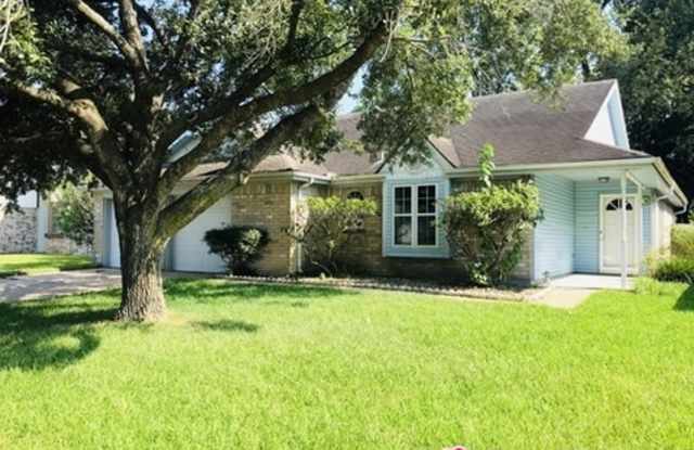 15823 Roxton Ridge Drive - 15823 Roxton Ridge Drive, Houston, TX 77598