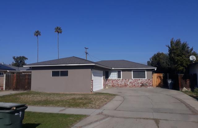 Adorable 2 bedroom home in Fresno! - 4651 East Donner Avenue, Fresno, CA 93726