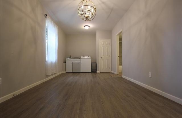 4981 Weathervane Drive Gallery 2