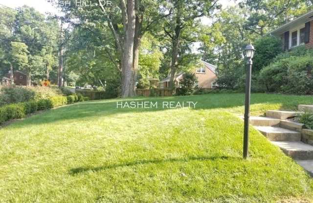 5916 Bush Hill Dr Gallery 2