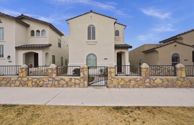 4567 Marisabel Azcarate Street photos photos