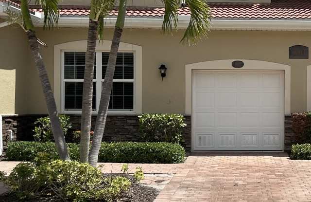 7511 Oakshade Circle photos photos