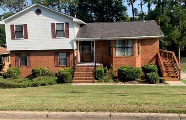 Charming 3BR House in Augusta photos photos