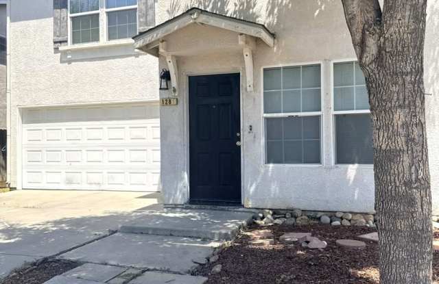Don’t Miss Out on this 3/2.5 home photos photos Don’t Miss Out on this 3/2.5 home photos photos