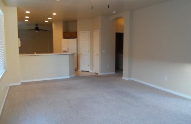Home in Coral Canyon Gallery 3