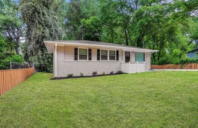 3575 Fairburn Place NW Gallery 4