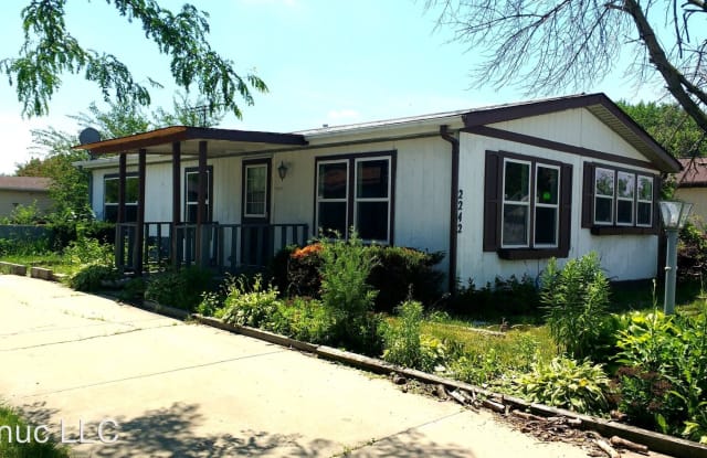 2242 Rush St - 2242 Rush Street, Sauk Village, IL 60411