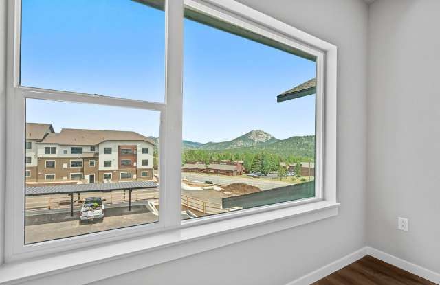 Prospector Apartments Gallery 4